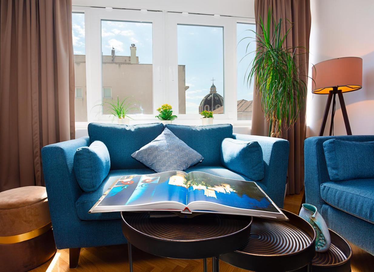 Deluxe City Center Blue Apartment スプリト エクステリア 写真
