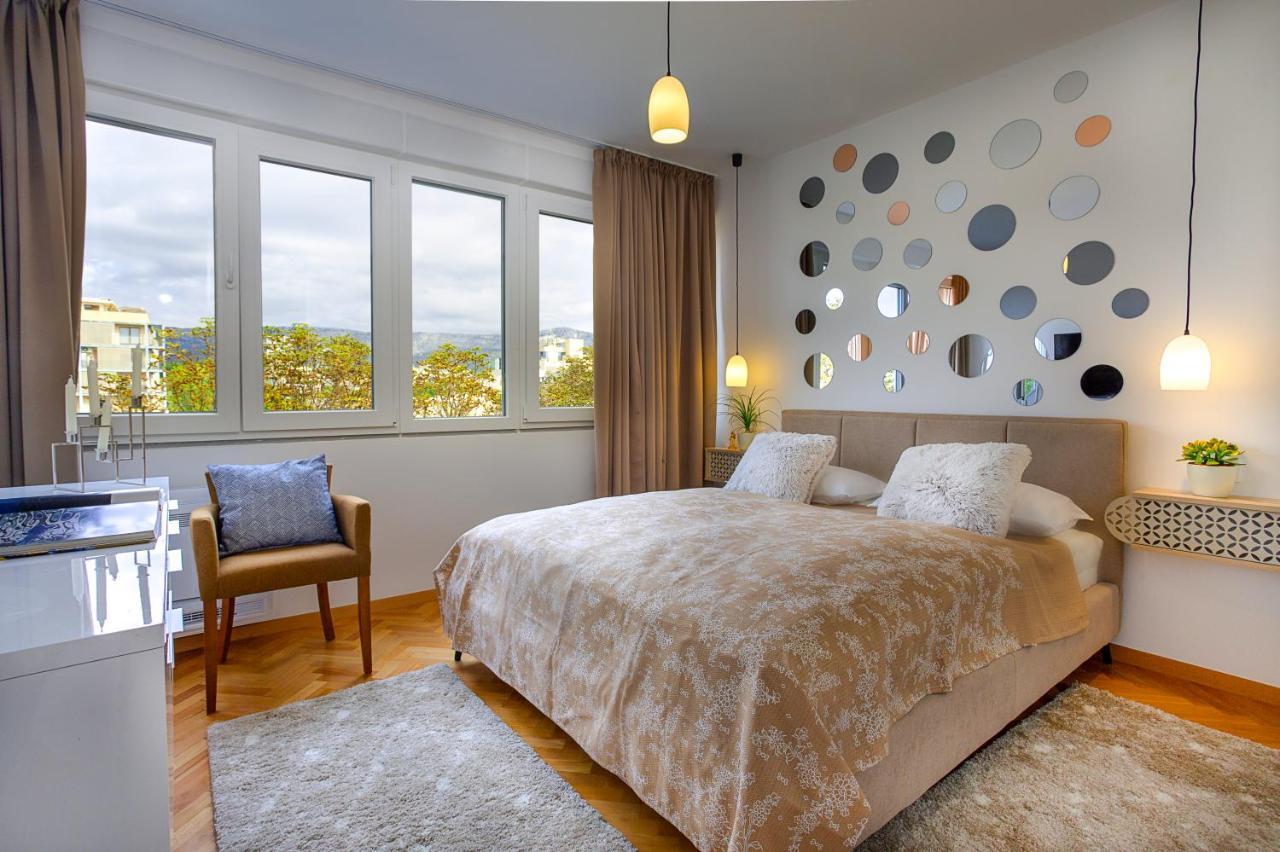 Deluxe City Center Blue Apartment スプリト エクステリア 写真